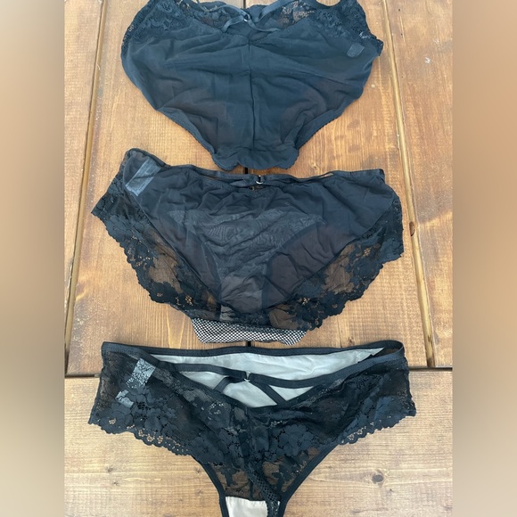 Three pack of city chic women’s underwear - Picture 3 of 4